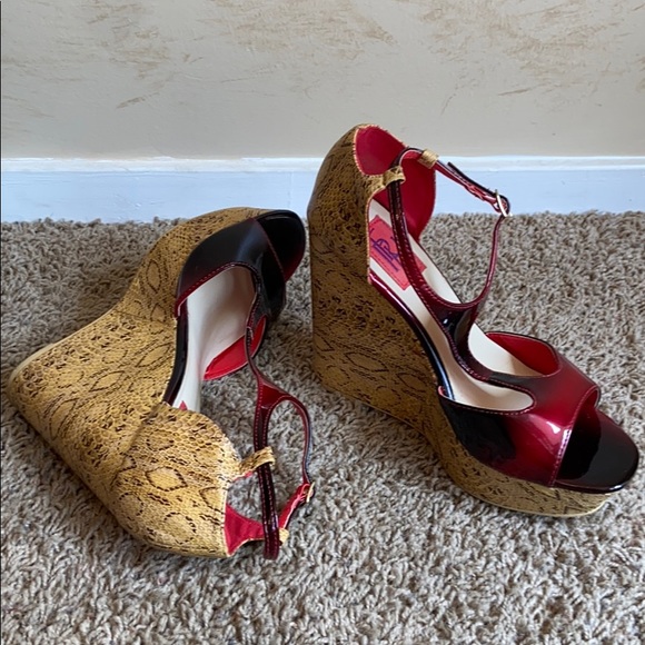 FRH Shoes | Frh Reddish Burgundy Wedge Sandals | Poshmark
